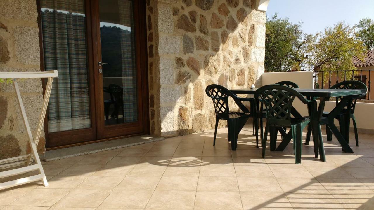Appartamenti I Mandorli Budoni Ngoại thất bức ảnh
